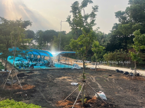  Nhà xe Trường Đại học Khoa học Xã hội và Nhân văn