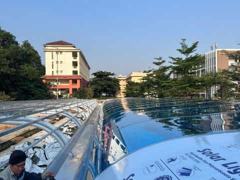  Nhà xe Trường Đại học Khoa học Xã hội và Nhân văn