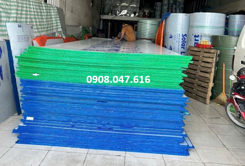 tấm poly Solar Light rỗng 4mm