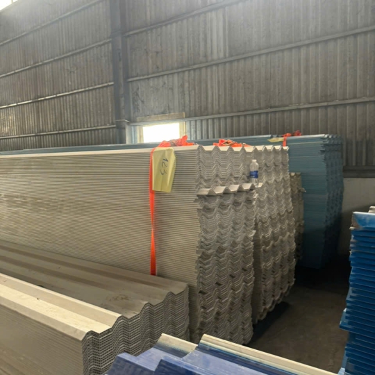 Tôn nhựa PVC rỗng ruột 13mm